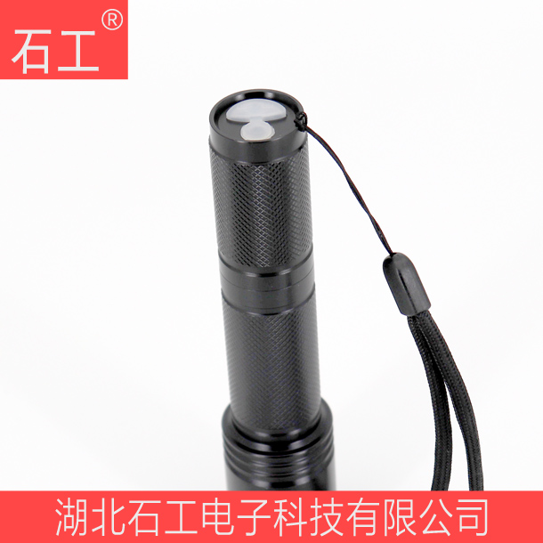 YJ1010固态微型强光防爆电筒
