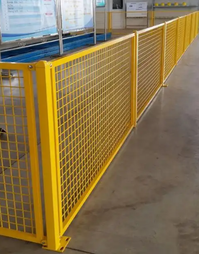 车间隔离网工厂设备防护围栏铁丝栅栏仓库隔断护栏户外安全隔离墙