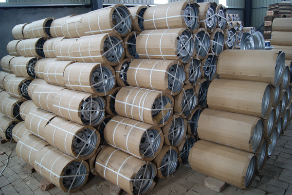 河北任丘远鹏车轮，钢圈，电动三轮摩托车汽车轮毂